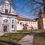 Apartamento Klášterní *